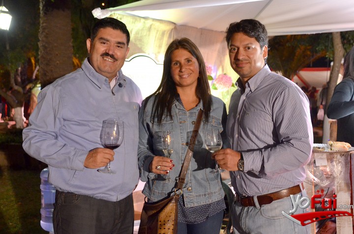 Carlos Torres, Fernanda Venegas, Jaime Valderrama