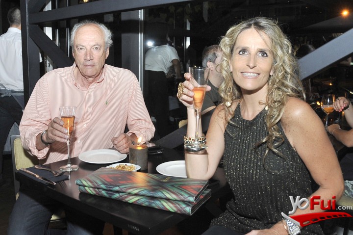 Guillermo Munizaga, Angeles Correa, en Bar Alonso