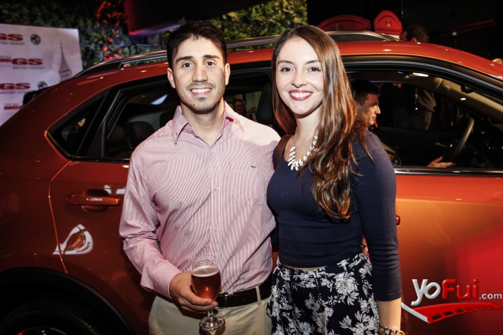 Enrique Araneda, Javiera Solís