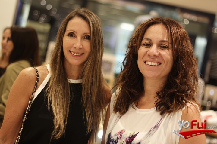 Lorraine Thompson, Claudia Paz