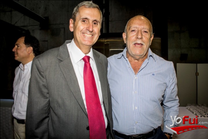 Ricardo Alessandri, Carlos Gonzalez