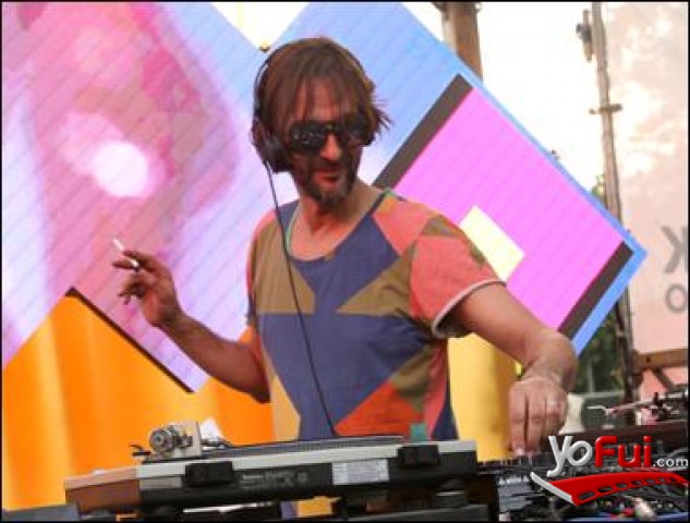 Fotografía en Movistar presentó a Dj Villalobos en Piknic Electronik, Parque de las Esculturas