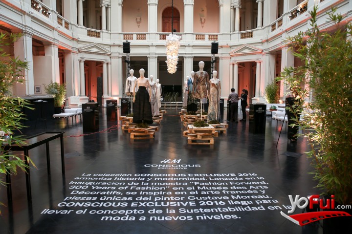Fotografía en H&M lanza su Colección Conscious 2016 en Chile, Museo de Arte Contemporáneo
