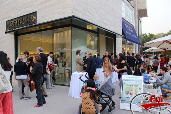 Fotografía en Inauguración Heladería Moritz Eis, Casacostanera