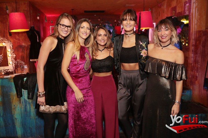 Elisa Moro, Luz Prieto, Maria de los Angeles Torres, Augusta Montt, Camila Santa Ana
