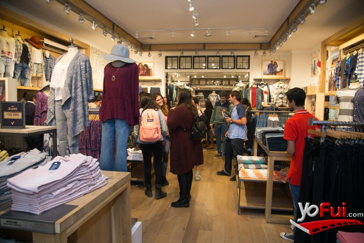 Fotografía en Student Discount by American Eagle Outfiters, Tienda American Eagle