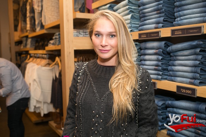 Fotografía en Student Discount by American Eagle Outfiters, Tienda American Eagle