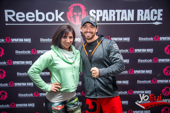 Marylin Rojas, David Aravena (embajadores Reebok)