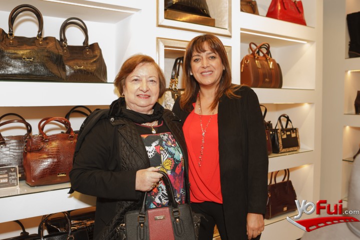 Marina Meneses Weber, Lorena León