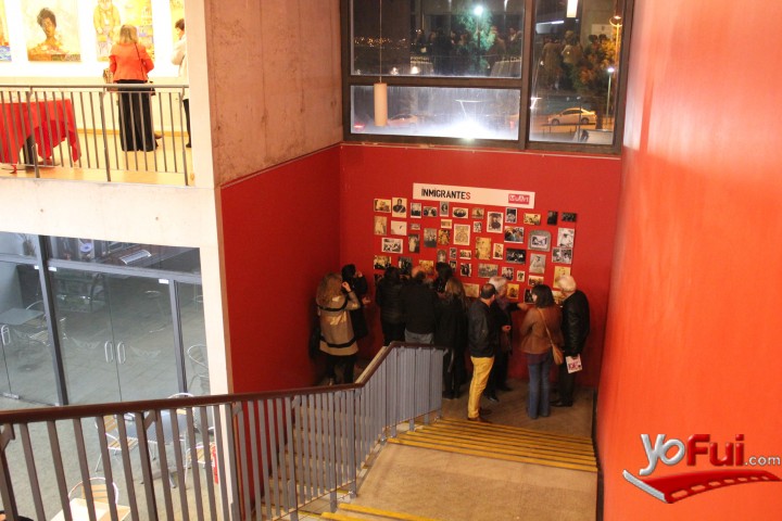 Fotografía en Inauguración muestra de arte colectivo "INMIGRANTE", Centro Cultural Scuola