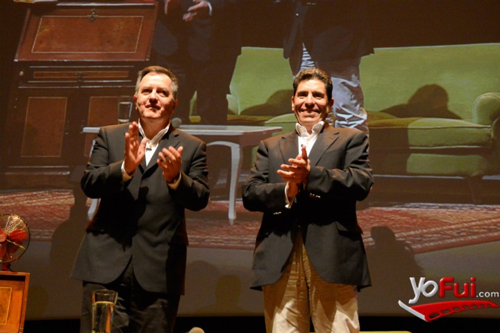 Roberto Ampuero, Mauricio Rojas