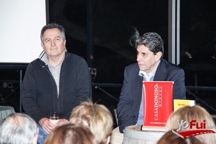 Roberto Ampuero, Mauricio Rojas