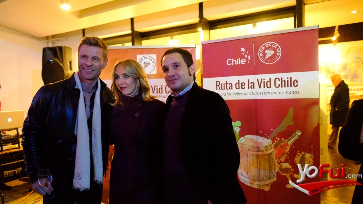 Neilas Katinas, Vera Fikarova, Nicolás Cañas
