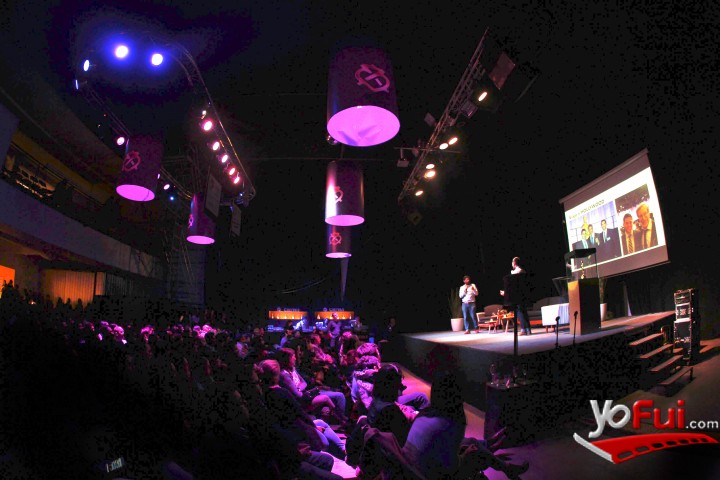 Fotografía en Segunda versión de Chivas Talks, Teatro IF