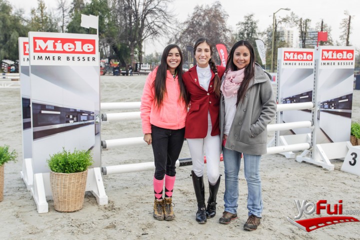 Ignacia Cruciani, Agustina Poblete, Karen Cortés