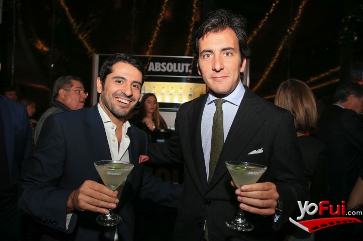 Hugo Almeida, Roberto Fernández