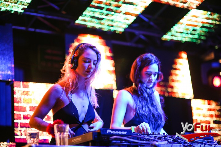Karin e Isabel