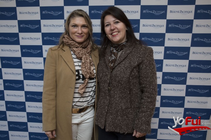 Bibi Mandakovic, Claudia Contreras