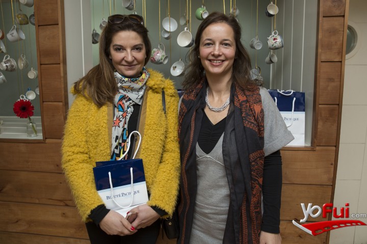 Francisca Vives, Nicole Baumgartner