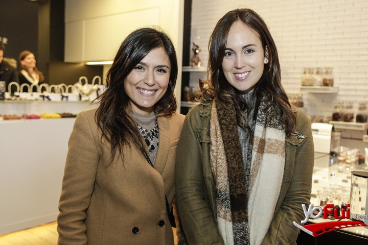 Mariana Oporto, Pía Alvarez