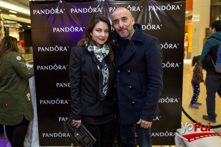 Fotografía en Inauguración Tienda Pandora, Tienda Pandora