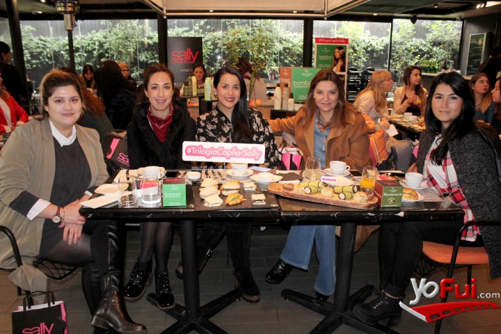 Carla Escobedo, Celine Mahou, Daniela González, Francisca Vives, Constanza Vivanco