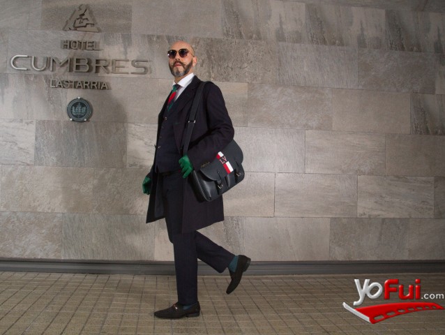 Bolso:  Louis Vuitton, Zapatos de Carmen Steffens