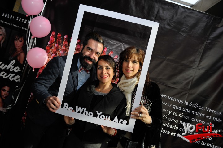 Mario Rivera, María Paz Aguirre, Carolina Orellana