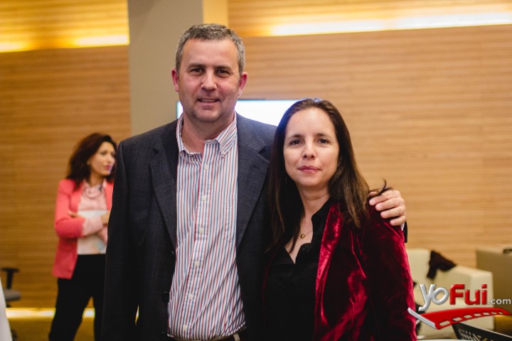 Juan Paulo Hernández, Isabel Pozo