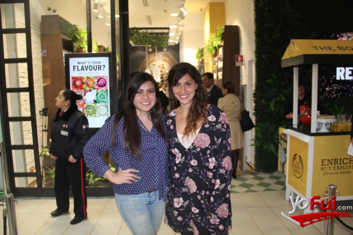 Paula Araya, Pamela Nahum