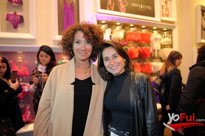 Isabel de Iruarrizaga, Andrea Contreras