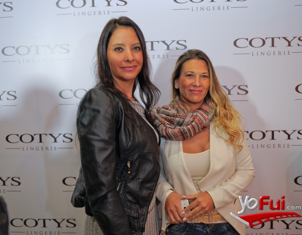 Roxana Luxard, Lilian Alarcón