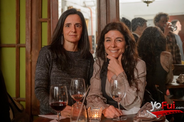 Loreto Riveros, Lorena Viu