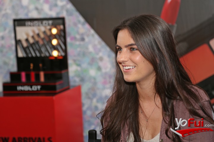 Fotografía en Pepsodent Glossy Chic e Inglot presentan moda y belleza en Feria Mujer, Santa Rosa de Apoquindo