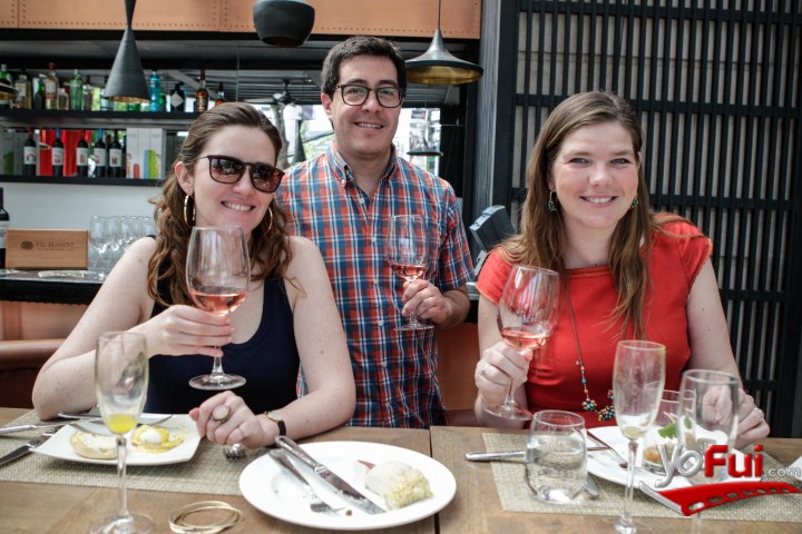 Montserrat Ramirez, Enzo Canales, Catalina Gonzalez