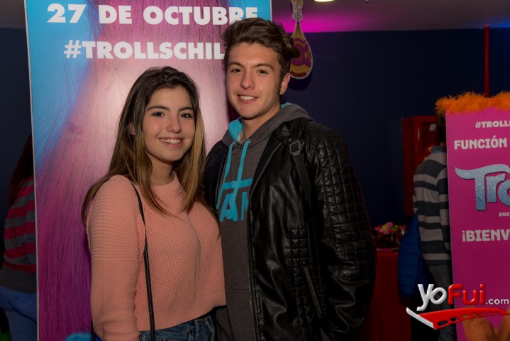 Isabella Cuevas, Cristobal Urrutia