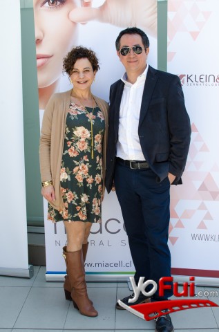 Deborah Klein, Esteban Avello