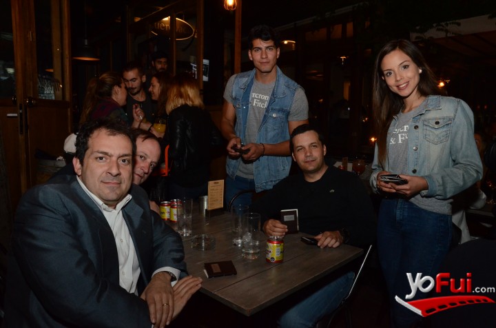 Fotografía en Celebración llegada de Abercrombie & Fitch a Chile, Bar Mañío