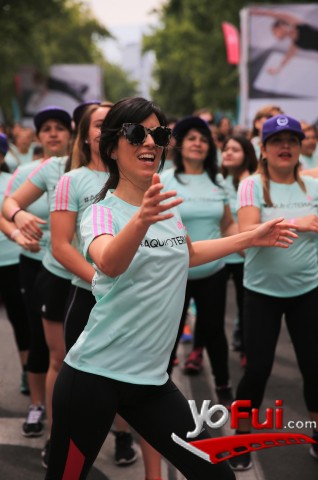 Fotografía en Más de 3000 mujeres disfrutaron al ritmo del dance en #aquinotermina de adidas Women, frente Museo Bellas Artes