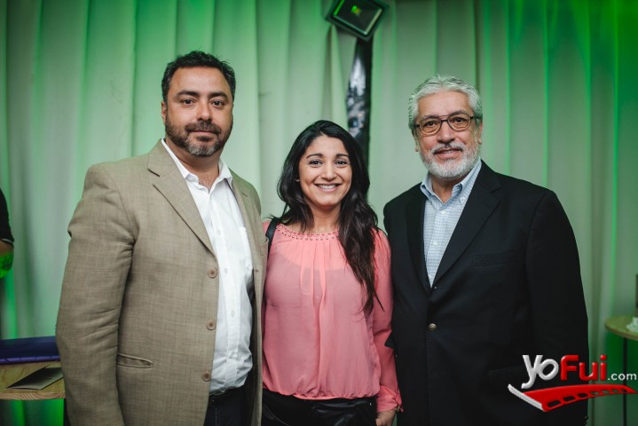 Rodrigo Frey, Romina Carrasco, Carlos Oviedo