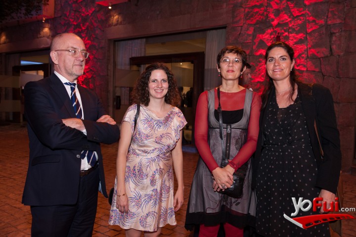 Armando Uribe Echeverría, Courtney Geraghty, Marie Noélle Rodriguez, Delphine Sableaux