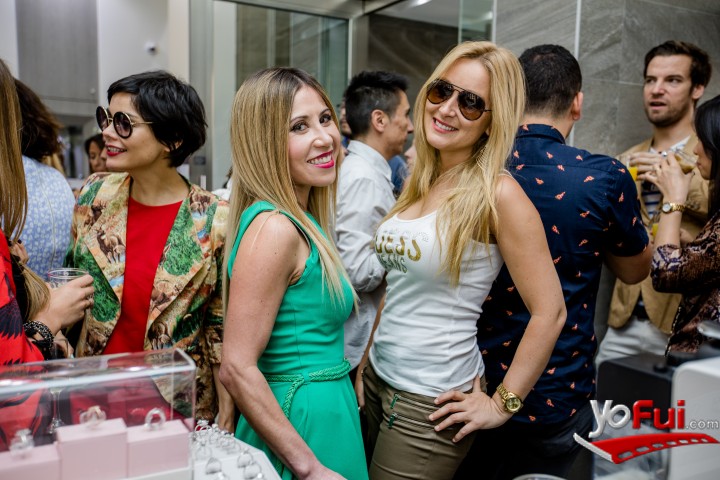 Claudia Mellado, Marjorie Cooper