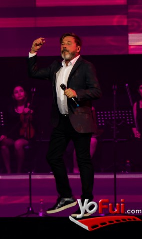 Fotografía en Concierto Ricardo Montaner, Movistar Arena