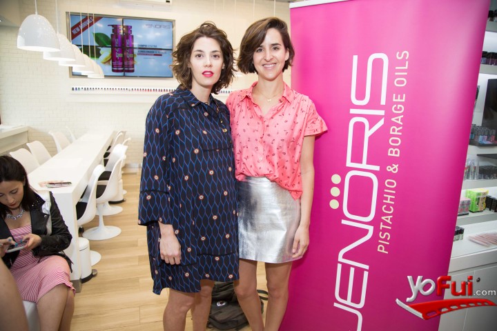 Constanza Gutiérrez, Josefina Zuazola