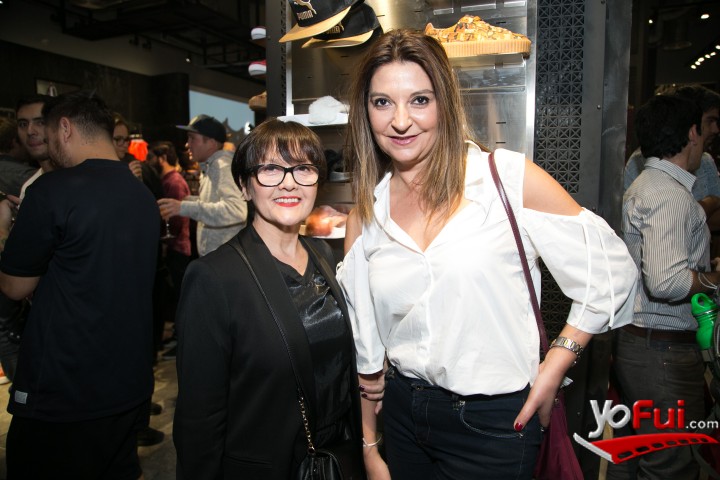 Anahi Miralles, Francisca Vives