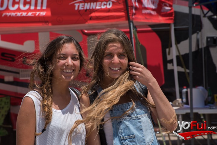 Camila Moya, Javiera Soto
