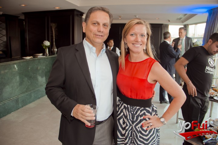 Alvaro Del Campo, Vivian Ley