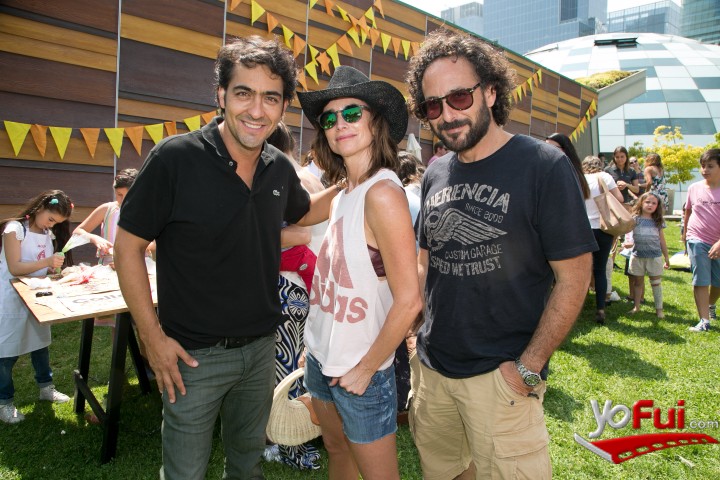 YoFui.com Christopher Carpentier celebró la navidad junto a Colloky, Parque Araucano (7244)