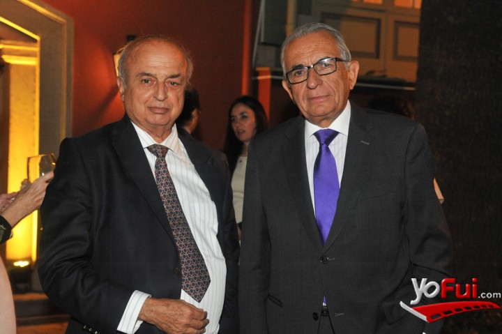 Arturo Claro, Carlos Cáceres