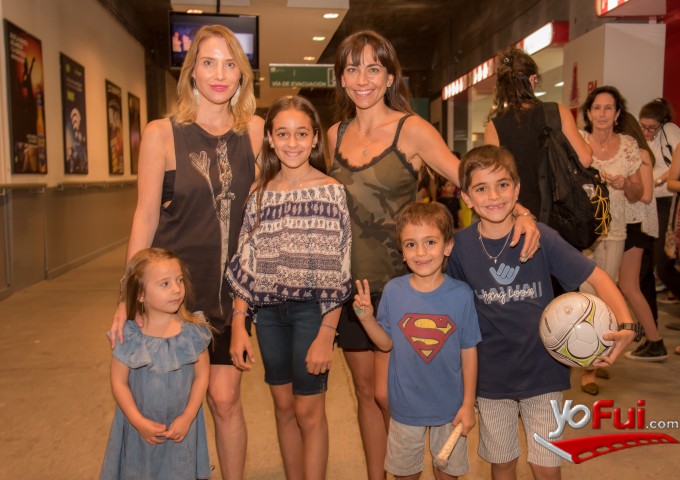 Julieta Velasco, Leslie Power, Clara Luna, Joyce Power, Gaspar Velasco, Santiago Velasco